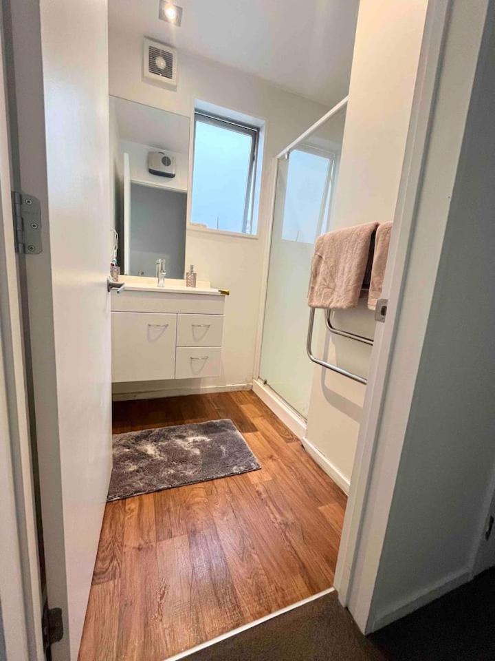 City Fringe Private Room - Your Urban Escape! Christchurch Luaran gambar
